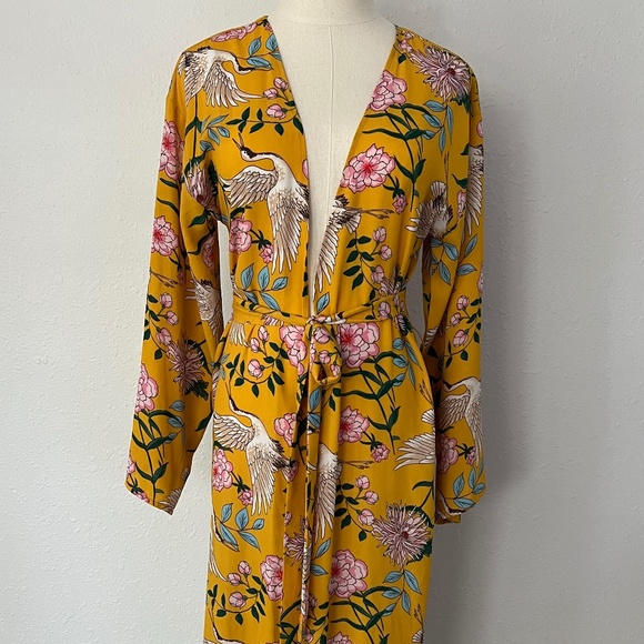 Band of Gypsies Yellow Floral Crane Bird  Kimono XS Extra Small - Picture 1 of 3